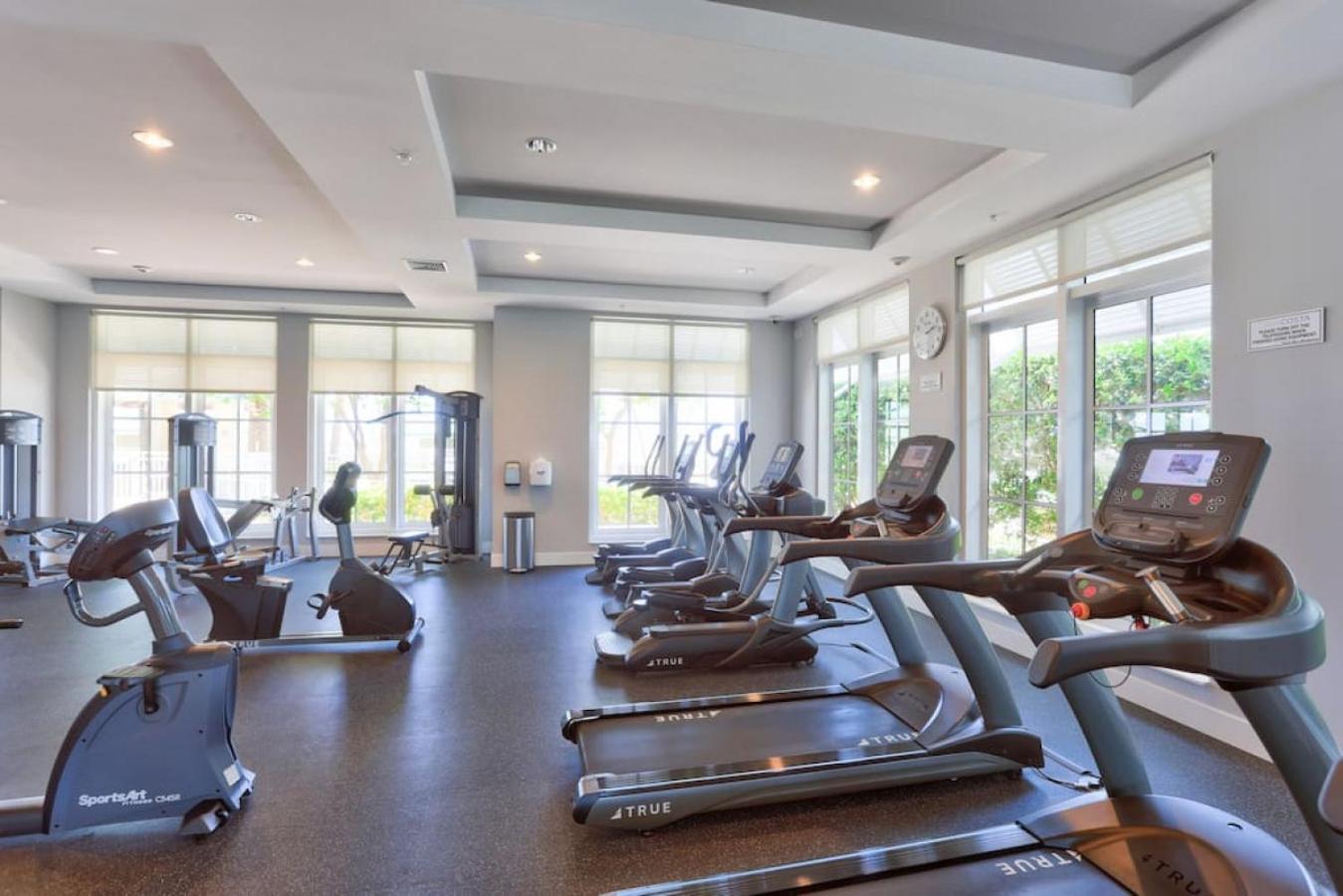 בוינטון ביץ' 1Br Rooftop Pool-10 Min Walk To Beach מראה חיצוני תמונה